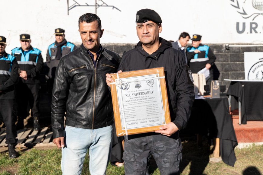 El Municipio acompañó el 19° aniversario de la Sección Canes de la Policía