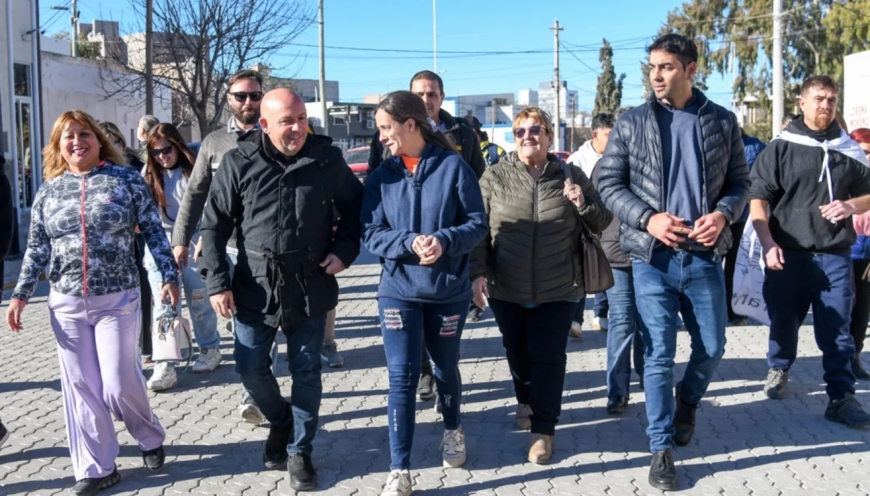 Sastre inauguró el adoquinado de las calles Italia y O’Higgins