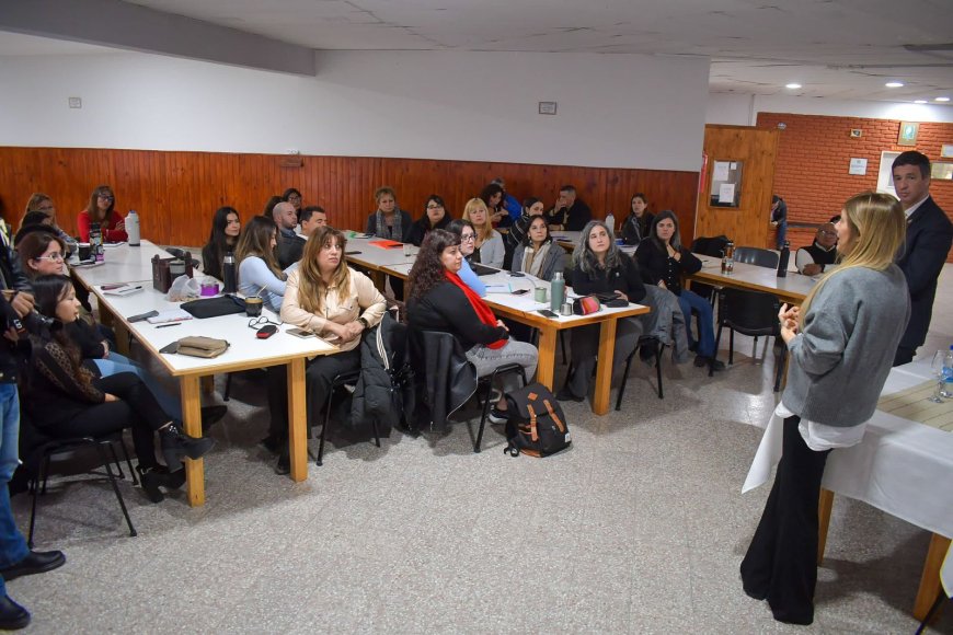Chubut fortalece la protección de menores con encuentro provincial en Gaiman