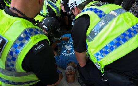 Caos en Londres: más de 450 detenidos en una protesta vinculada a un grupo propalestino prohibido