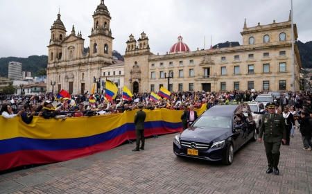 Tensión política en Colombia tras el funeral del senador Miguel Uribe