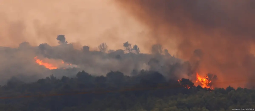 Megaincendio en Francia arrasó más de 16.000 hectáreas y dejó un muerto